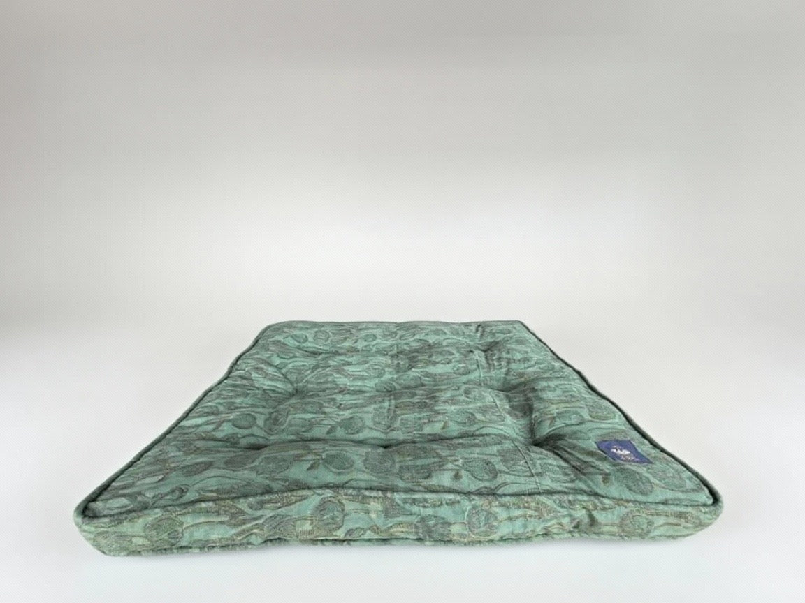 Raja Doggo Green Tulip Handcrafted Luxury Dog Bed