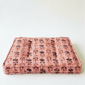 Minnie - Pink Floral Vine Print
