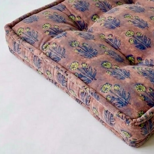 Ponyo de Bedstuy - Pink Floral Floral Block Print