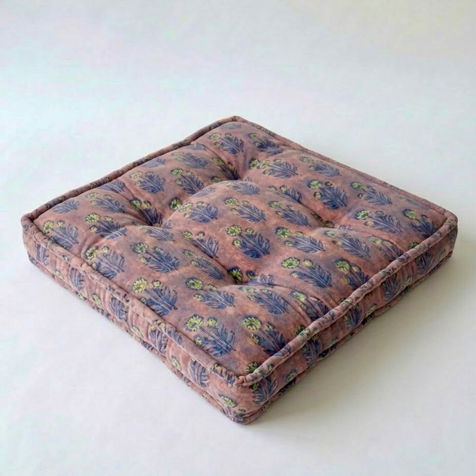 Ponyo de Bedstuy - Pink Floral Floral Block Print